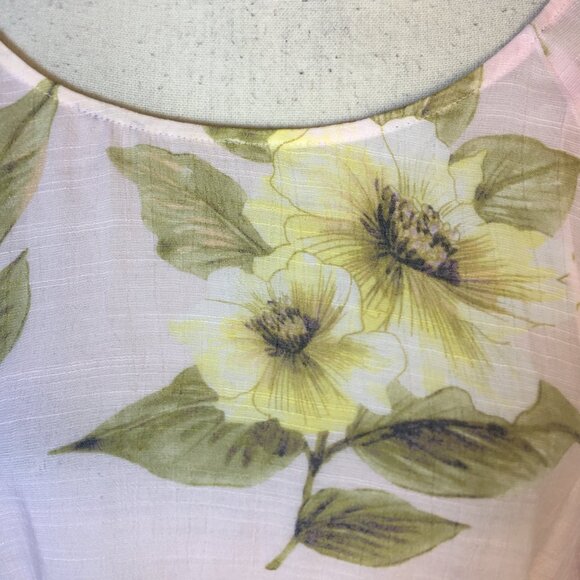 LC Lauren Conrad Blouse Tunic Top XL Womans Pink Yellow Floral Long Bell Sleeve - Picture 13 of 15